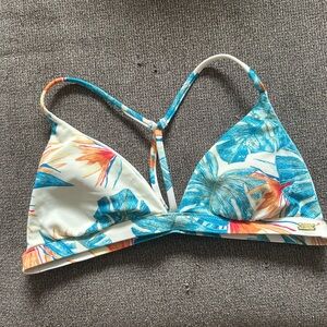 Roxy reversible bikini top